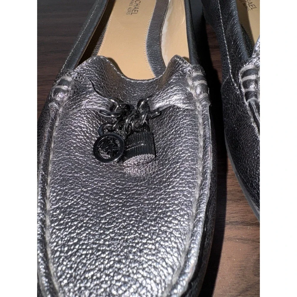 Michael Kors Loafers Womens 9M Suki‎ Lock Charm Moccasin Gunmetal Gray Flat Shoe